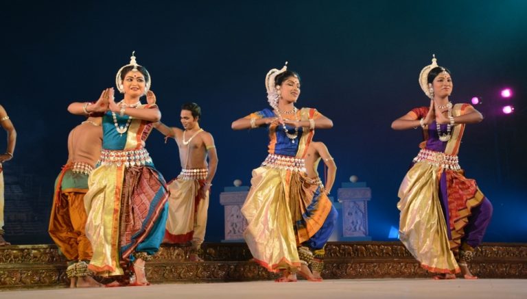 Konark Festival-2019: World-class tourism-cultural show - Update Odisha ...