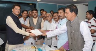 Coal Minister Assures To Resolve Issues of Project Affected People In Odisha