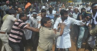 Farmers Enter Into Scuffle With Police In Odisha