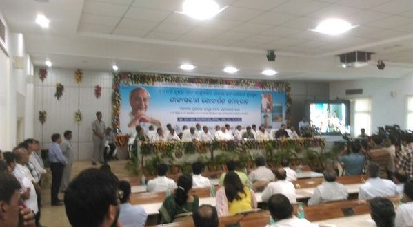Odisha CM Dedicates 100 Water Projects