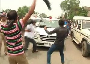 BJD Workers Throw Stones At Union Minister's Car; Several Detained