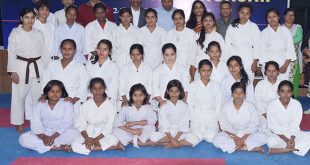 Mayor felicitates first batch of self-defence trainees from Smart District slums