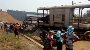 Goods train derails in Angul, one dies