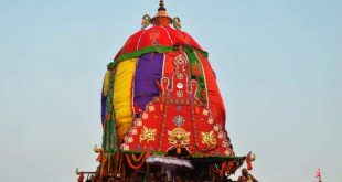 Rukuna Rath pulling suspended after chariot rope snaps thrice in Bhubaneswar