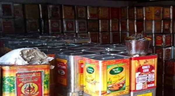 Illegal edible oil godown busted in Cuttack
