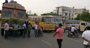 Odisha Congress observes ‘Chaka jam’ against fuel price hike