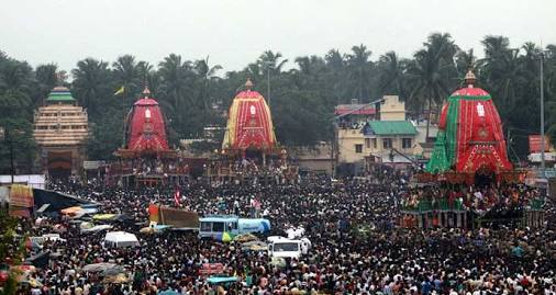 Thousands throng Puri to witness Bahuda Yatra