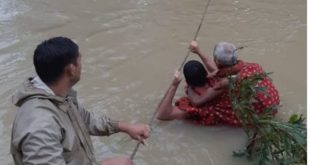 Low to medium flood situation in Mahanadi river