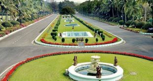 Odisha Raj Bhawan garden