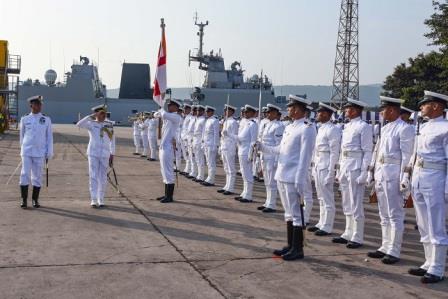 Rear Admiral Sanjay Vatsayan takes over as Eastern Fleet Commander