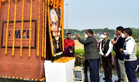 AIIMS Bhubaneswar pays rich tributes to Atal Bihari Vajpayee