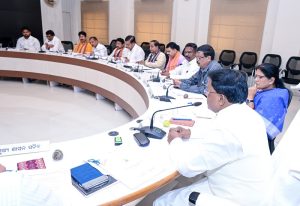 Mohan Charan Majhi chairing cabinet meeting